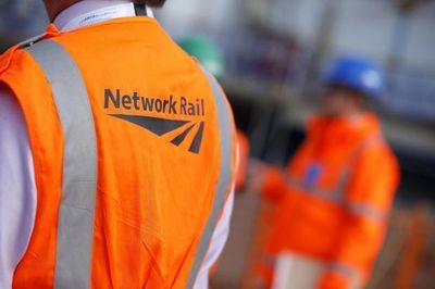 Network Rail to face prosecution over rail crash which killed three people