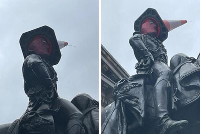 Iconic Glasgow statue spotted with bizarre superhero rebrand