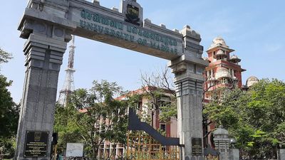 HC criticises University of Madras for mala fide act of not letting Academic Council member to contest Syndicate election