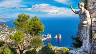 A weekend in Capri: travel guide, things to do, food and drink
