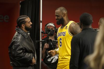 7 athletes Drake has brought out on the It’s All A Blur tour, including LeBron and Bronny