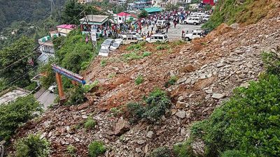Two more bodies recovered from landslip site in Uttarakhand