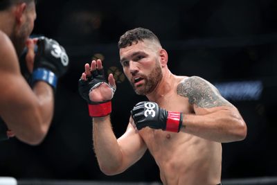 Michael Bisping explains why Chris Weidman ‘should probably retire’ after UFC 292 loss