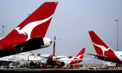 One in 10 flights between Sydney and Melbourne are cancelled. Is slot hoarding to blame?
