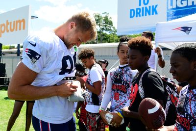 Patriots TE Mike Gesicki returned to practice on Tuesday