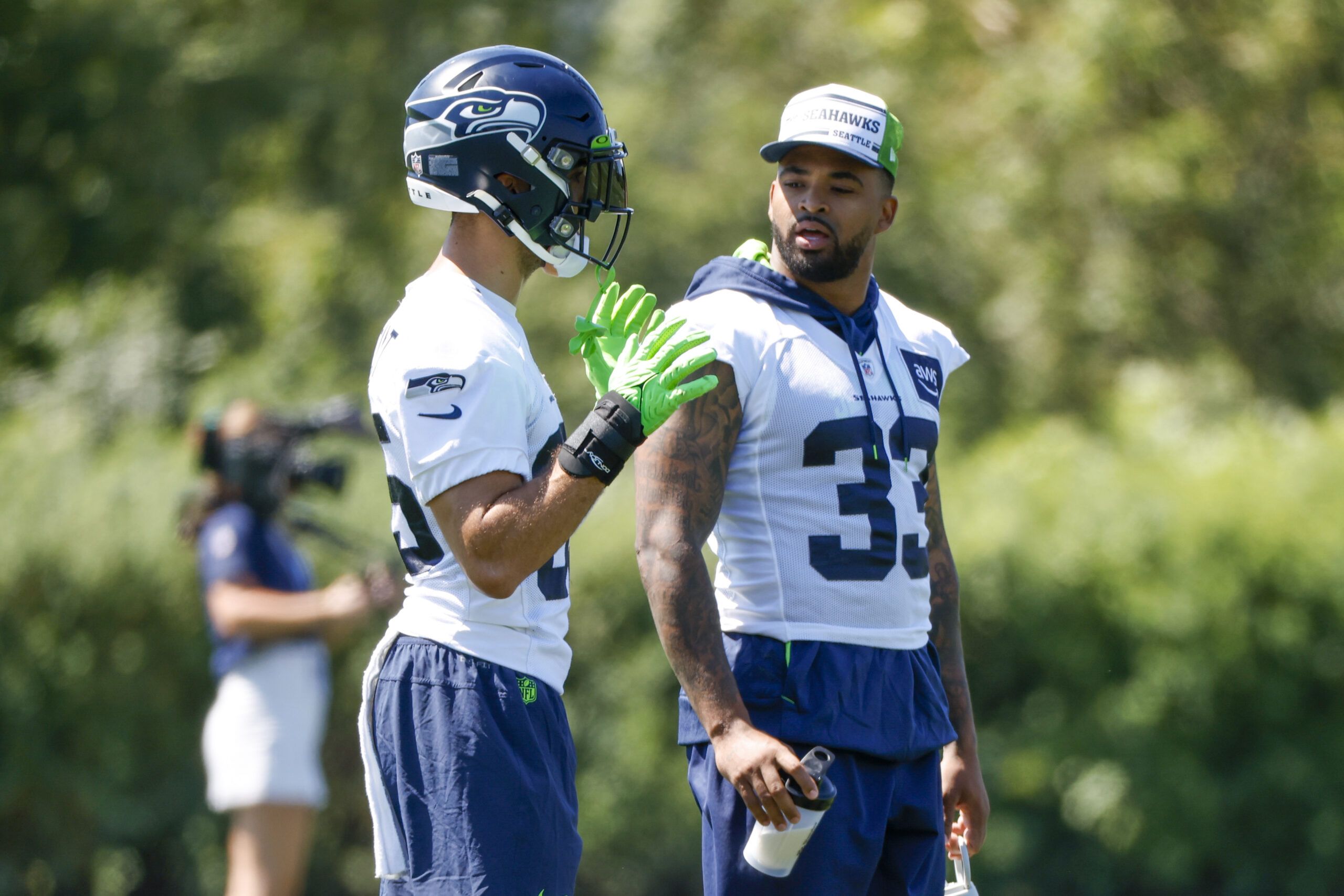 Seahawks injury updates JSN, Jamal Adams, Jordyn…