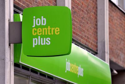Poll suggests jobcentre staff focus on sanctions over support