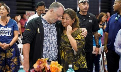 Hawaii fire survivors urged to submit DNA to help identify victims
