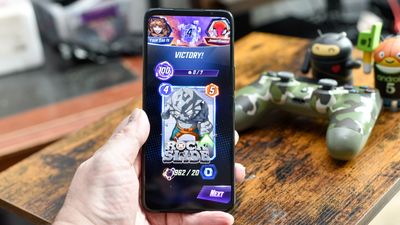 The Asus ROG Phone 7 Ultimate did what gaming phones must never do, then redeemed itself