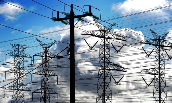 Solar and windfarm investment is drying up – and Australia needs a wake-up call on the future of the electricity grid