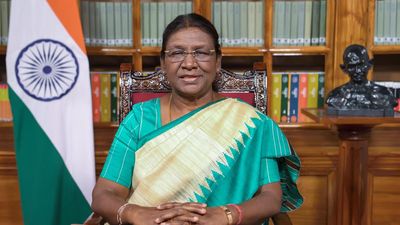 President Murmu congratulates ISRO for successful deployment of Pragyan Rover