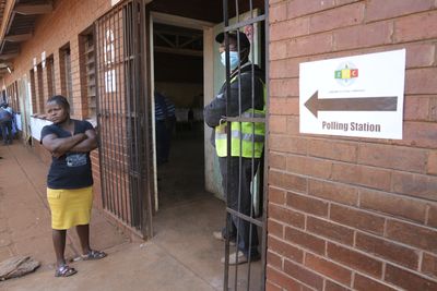 Voting extends into second day in Zimbabwe after multiple delays