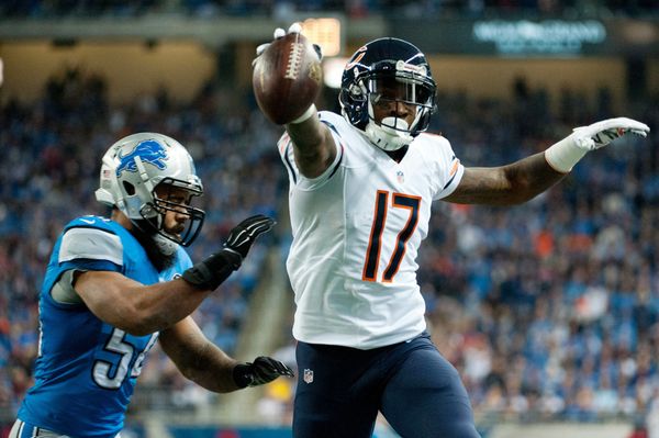 Chicago Bears Countdown to Kickoff: 15 Days with Brandon Marshall