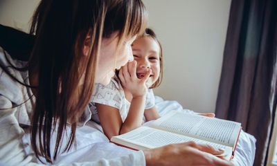 Most parents want more time reading to young children, study shows