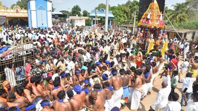 Fervour marks Venkaiah Swamy Aradhana in Andhra Pradesh