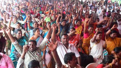 Municipal workers in Andhra Pradesh threaten to go on strike from October 2