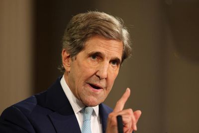 John Kerry casts doubt on Rishi Sunak's 'max out North Sea' pledge
