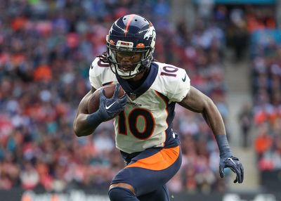 Broncos WR Jerry Jeudy carted off practice field