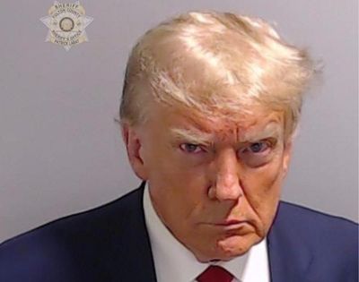 Trump mugshot released after surrendering in Fulton county
