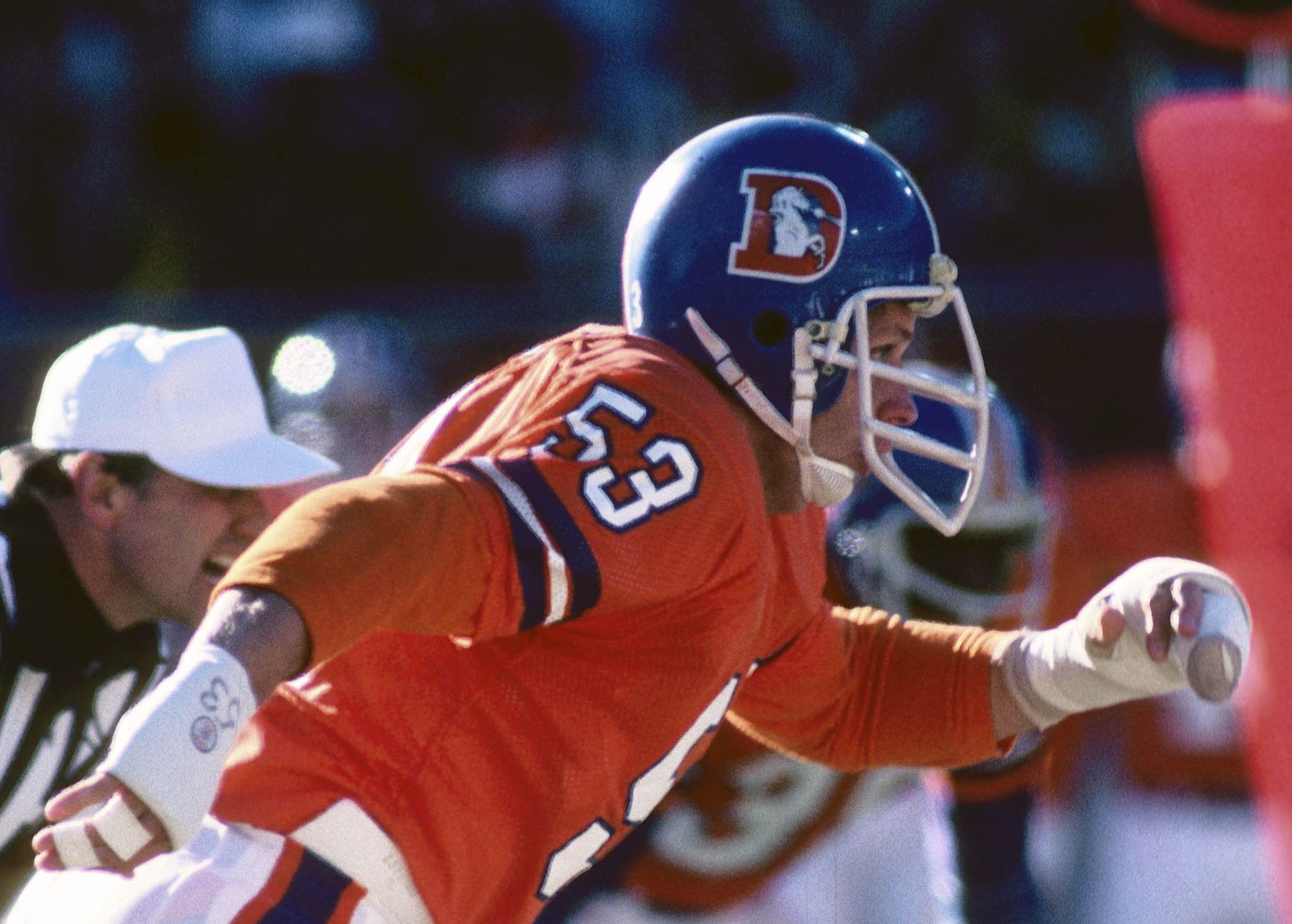 Hall of Fame finalists include Broncos Gradishar, Reeves and Shanahan 