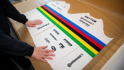Endura unveils the new Downhill World Champion Charlie Hatton's rainbow jersey