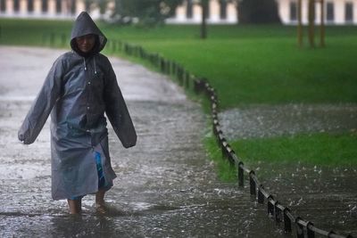 Thunderstorms possible in western England over bank holiday weekend