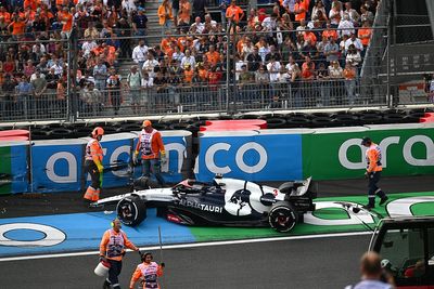 Ricciardo taken to hospital after Dutch F1 GP practice crash