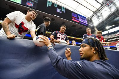 Texans QB C.J. Stroud rookie card sells for $6,750 in online auction