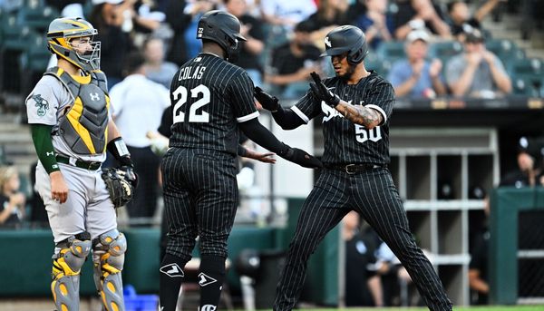 White Sox recall catcher Korey Lee from Charlotte, lose 8-5 to