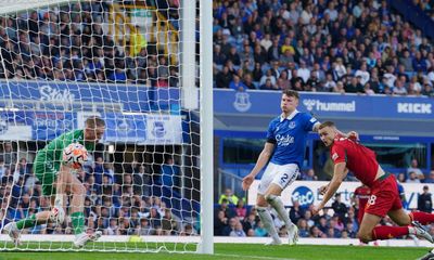 Everton hit rock bottom as Sasa Kalajdzic snatches points for Wolves