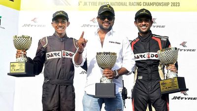 Tijil, Arya win a race each in Formula LGB4 class on day one