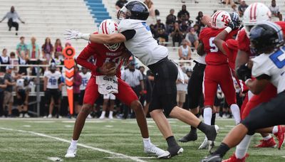 New-look Kenwood overwhelmed by Lincoln-Way East’s elite defense