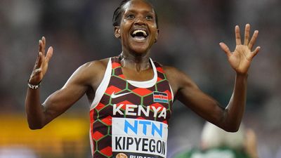Kipyegon enters legend with 5000m title as Americans sweep sprint relays