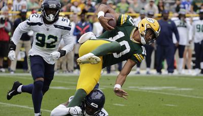 Packers head to Soldier Field after getting 19-15 victory over Seahawks