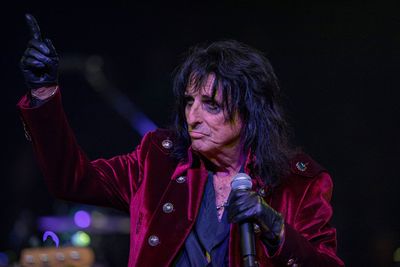 Alice Cooper dropped by cosmetics company over trans comments