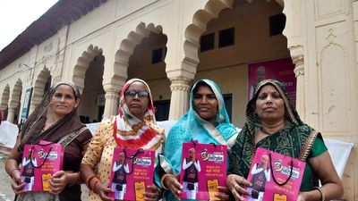 Rajasthan government presses the poll button with phones for women