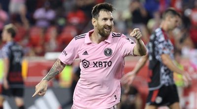 WATCH: Lionel Messi scores after lovely team move on MLS debut for Inter Miami