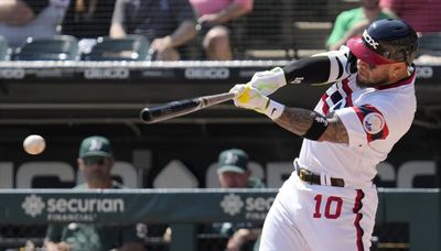 Yoan Moncada’s four-hit day evidence that he’s feeling good again