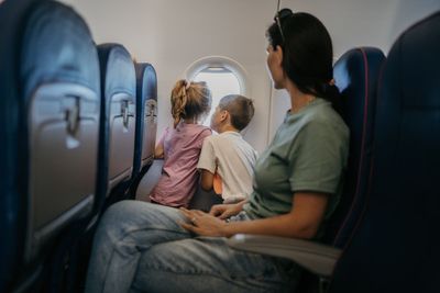 Woman praised for refusing to switch seats with child during eight-hour flight