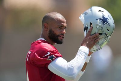 LOOK! Dak Prescott supports former teammate Ezekiel Elliott by wearing OSU jersey