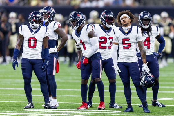 Houston Texans Ex Christian Kirksey Receives Praise Upon Retirement: 'He  Helped Me A Lot' - Sports Illustrated Houston Texans News, Analysis and More