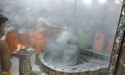 Madhya Pradesh: Devotees throng Mahakaleshwar Temple on last ‘Shravan Somvar’ in Ujjain