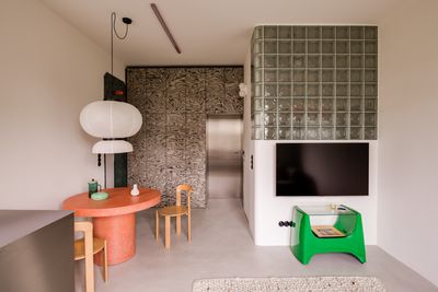 The 1980s glass brick design trend is big for 2024 - designers love how they make homes lighter and lovelier