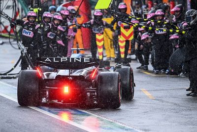 Ocon: Pirelli F1 wet "not the right tyre at any moment"