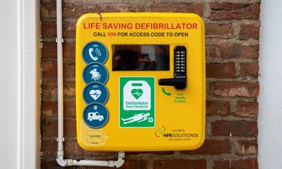 Lack of defibrillators in Britain putting lives at risk, say researchers