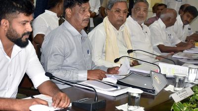 Cauvery water: Siddaramaiah instructs officials to prioritise welfare of Karnataka farmers
