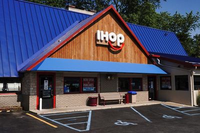 Five years after IHOB, IHOP adds biscuits to its menu