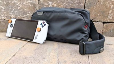 Tomtoc Arccos-G47 Travel Bag review: Great for ROG Ally and Steam Deck gaming handhelds