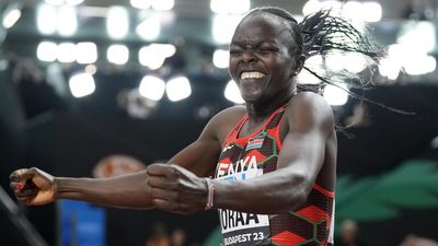 Kenya’s Moraa ends Mu’s title run in women’s 800m