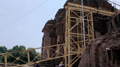 ASI starts putting up working platform to assess condition of Konark Temple